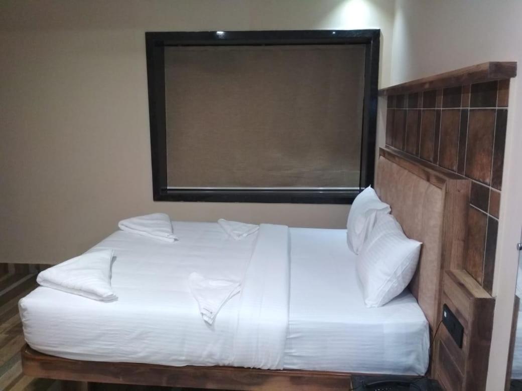 Hotel Laxman Residency Mangalore Kulurkudrū Exteriér fotografie